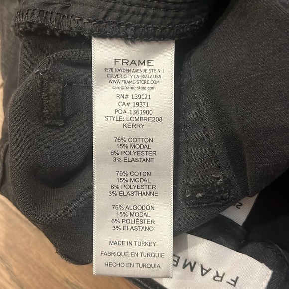 FRAME Le Crop Mini Boot jeans in black wash denim, size 29 - Picture 7 of 9